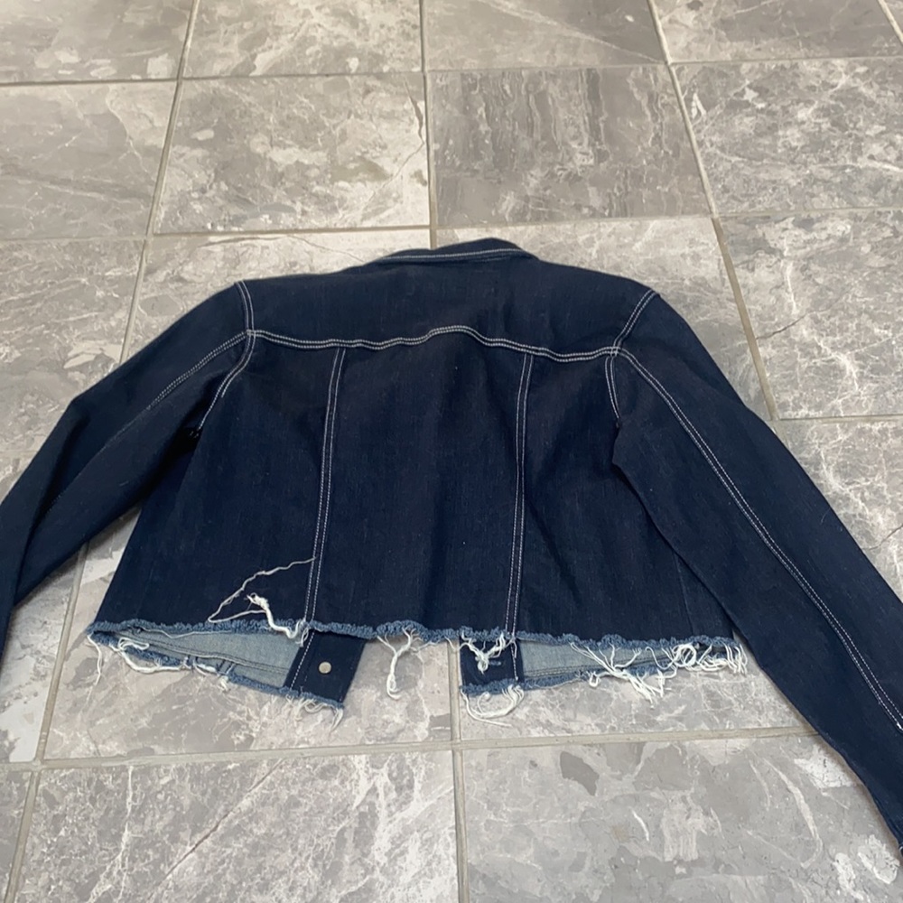 Express Reverse Stitching Jean Jacket - image 4